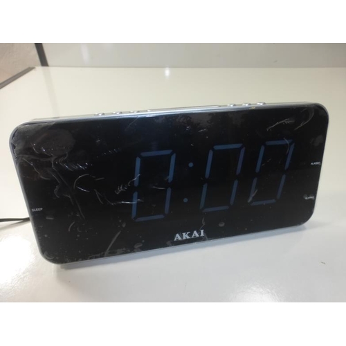 16 - Akai Clock radio with Jumbo LED Display (Tested Working and Boxed) Amazon £18.66