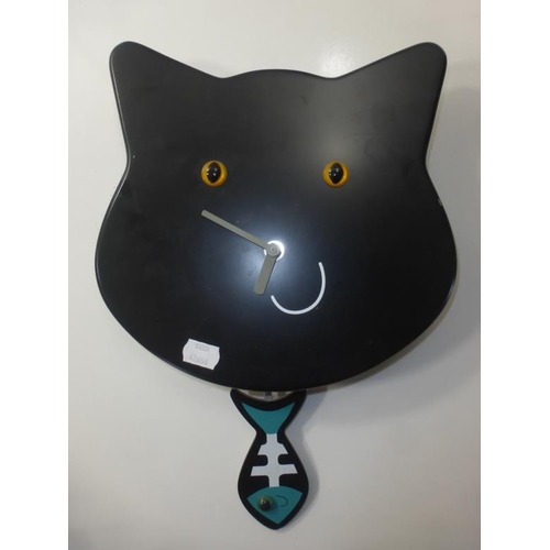 220 - Cat Wall Clock With Pendulum Working When Tested