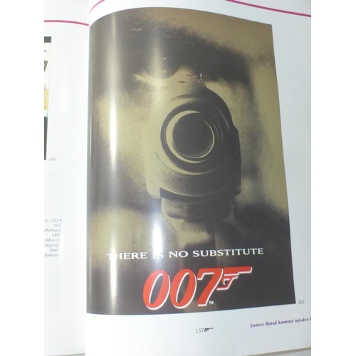 110 - Licence To Thrill James Bond Plakate 1962-1997 Thomas Nixdorf Rare Book (German)