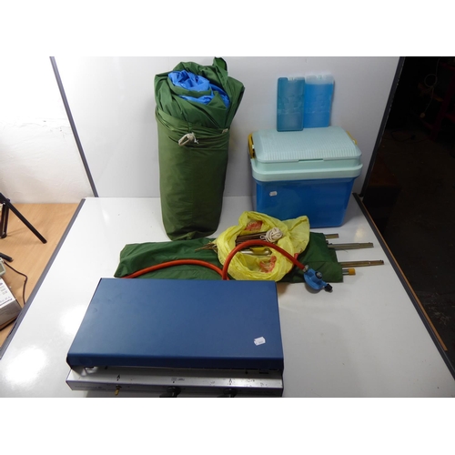 147 - Collection of camping items to include camping gaz stove, 6 man tent with poles and peg and cool box