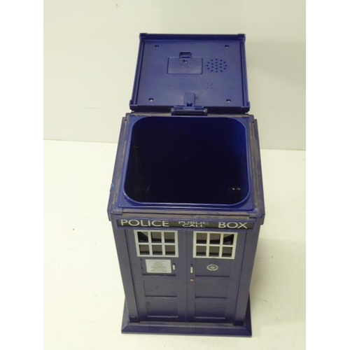 156 - Battery Operated Dr Who Tardis Police Call Box