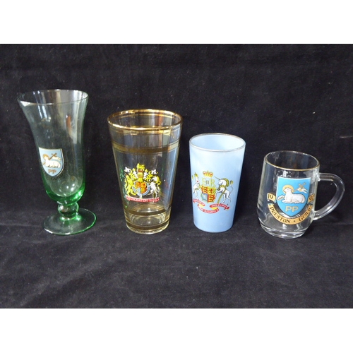 208 - Collection of glassware