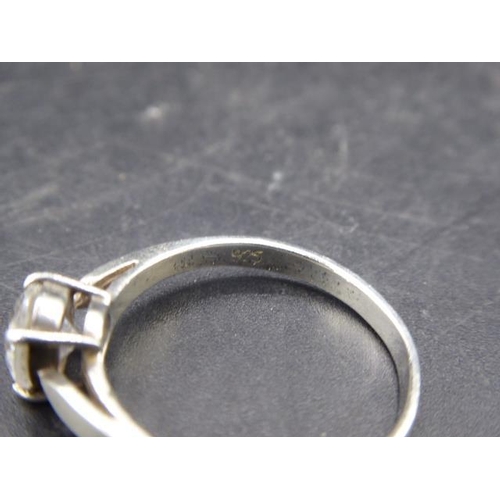 332 - Silver 925 ring (size P) in presentation box