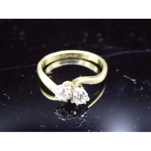 333 - Gold 18ct and Platinum twin entwined Diamond Promise Ring (Size O) Weight 3.27 grams