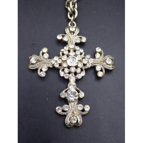 372 - Large Diamante Cross Necklace complete with Chain