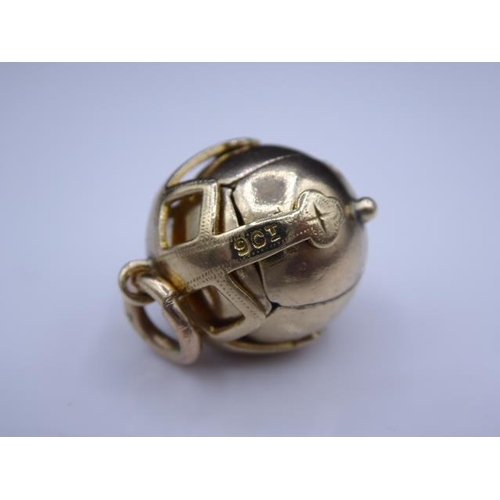 406 - Large Masonic Ball Opening to Cross in 9ct Gold and Silver Bearing Masonic Marks (weight 12.64 grams... 