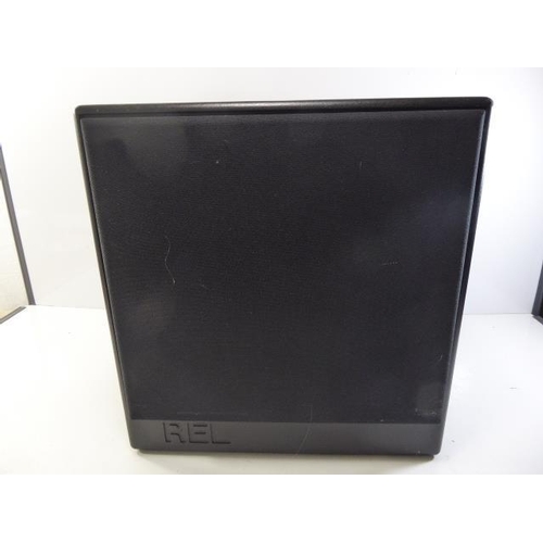 512 - REL acoustics Q100e subwoofer