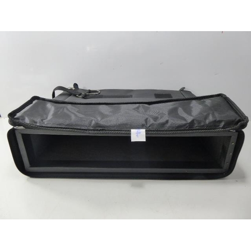 548 - Warwick rock bag pedal board bag