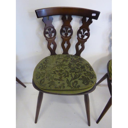 550 - Vintage Ercol Table With Four 375 Fleur De Lys dining chairs