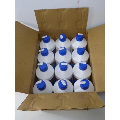 490 - Box of 12 bottles of PVCu Solvent cleaners