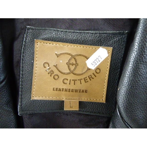 627 - Mens Leather Jacket (Size L)