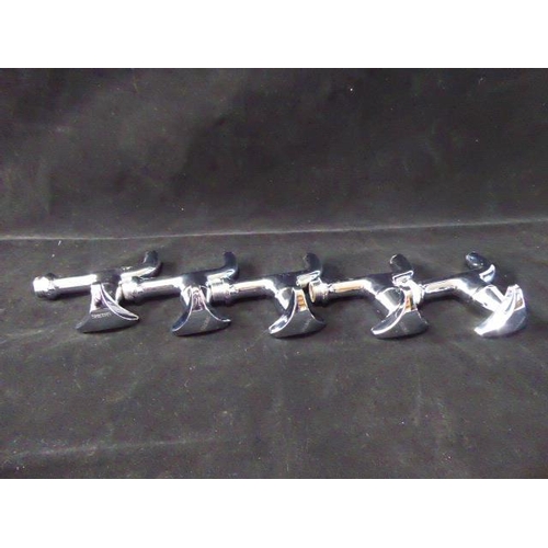 667 - Five Sheths Chrome Basin Taps