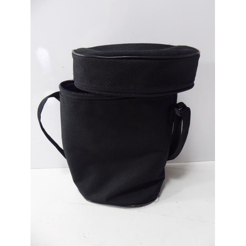 668 - Two Thermal mugs in carry case