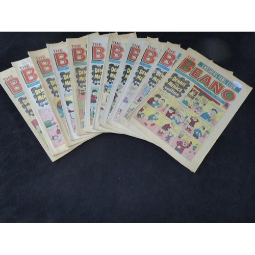 223 - Selection of 12 Vintage Beano Comics