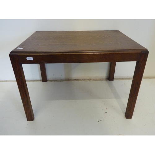 450 - Vintage Side/Coffee Table Size 22