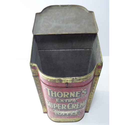 424 - Henry Thorne & Co. Ltd Extra Super Creme Toffee Tin Dispenser Dating from The late 19th Century (16