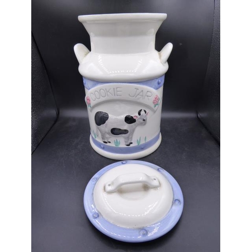 425 - Ceramic Cow themed Cookie Jar with Lid (12