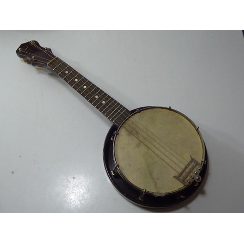 467 - Vintage Banjo Ukulele, Complete With Leather Case and Beginners Book