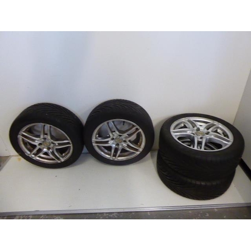 Lot 530       