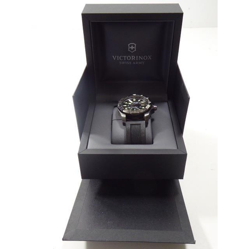 353 - Original Victorinox Swiss Army Drive Master 500 Watch (241354) complete with Original Box