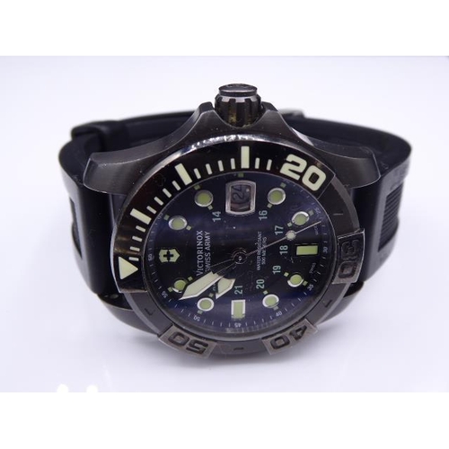 353 - Original Victorinox Swiss Army Drive Master 500 Watch (241354) complete with Original Box