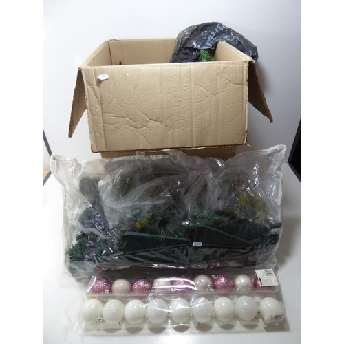 611 - Mixed box of Christmas items to include tree, Decorations and other