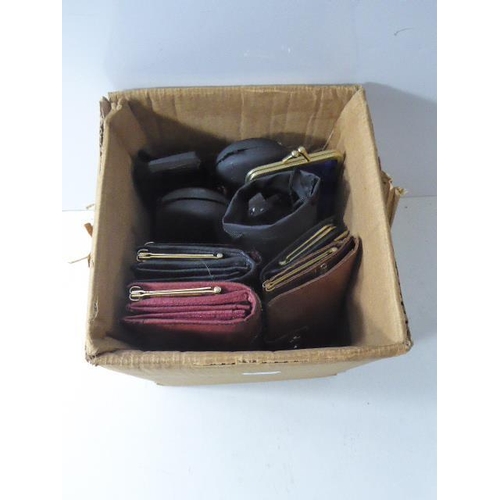 641 - Mixed Box Of Purses And Other