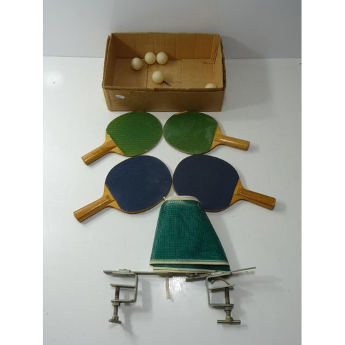 647 - Vintage Table Tennis Set Bats,Net,Pining Pong Balls Boxed