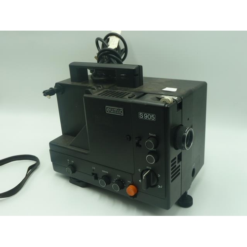 105 - Eumig S905 projector (Powers on when Tested) complete with instructions and Eumig Camera