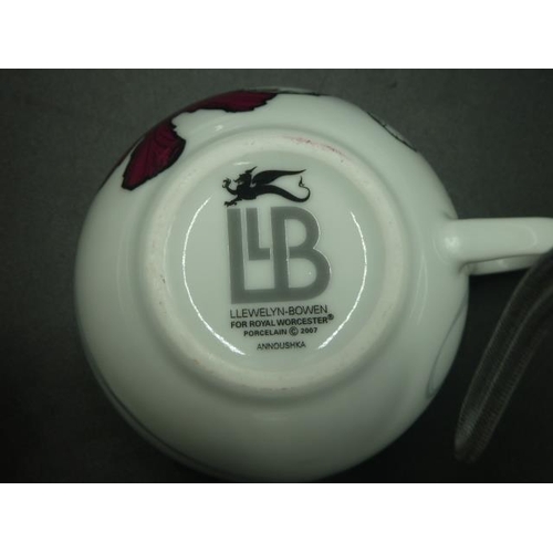 78 - Royal Worcester Laurence Llewelyn-Bowen 4 Coffee Cup & 4 Saucer Set