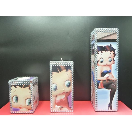 166 - Betty Boop Box complete with contents