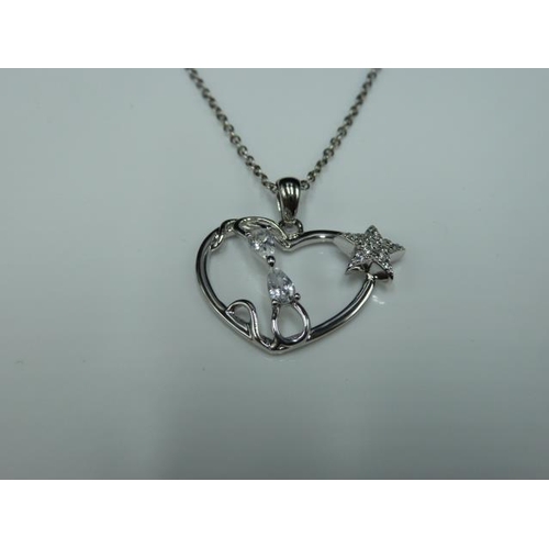 256 - Silver 925 necklace with heart pendant in presentation box