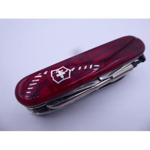 257 - Victorinox Swiss Army Medium Pocket Knife Cybertool Lite