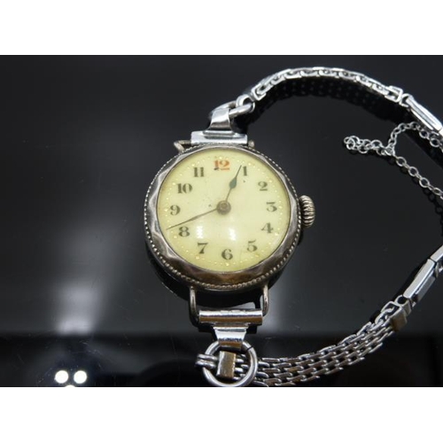 267 - Ladies Vintage Silver 925 Wrist Watch