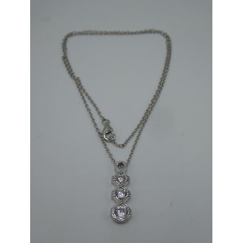 270 - Silver 925 necklace with three stoned pendant in presentation box