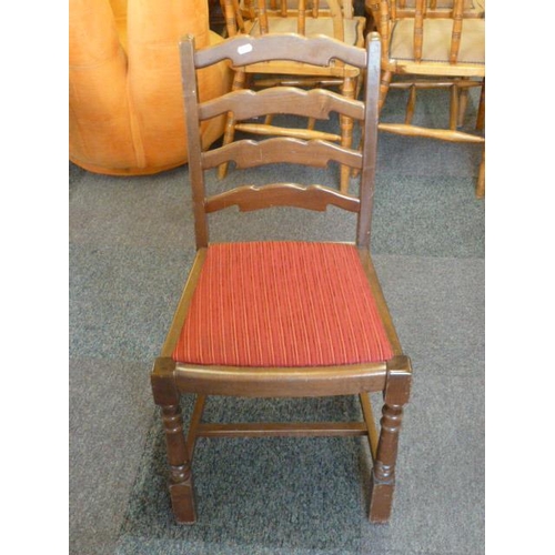 383 - Dinning room table with four chairs and two carvers