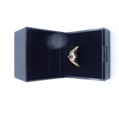 292 - Hallmarked Birmingham 375 Gold Ring (Size P) in Presentation Box