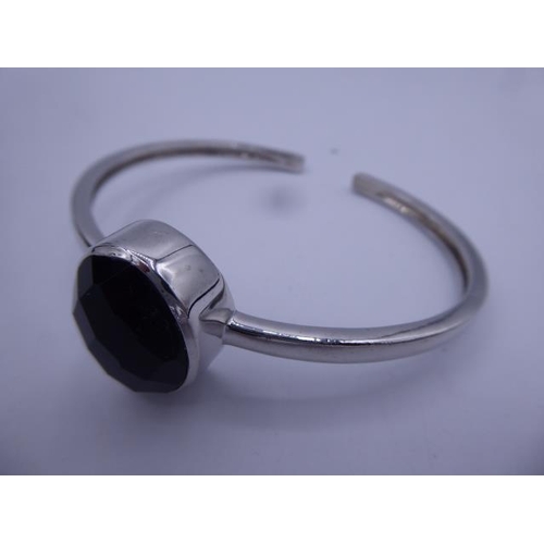 305 - Hallmarked Birmingham Silver 925 bangle with Large black stone in presentation box