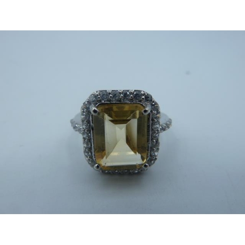 310 - Hallmarked Birmingham Silver 925 ring with Citrine stone (size M) in presentation box