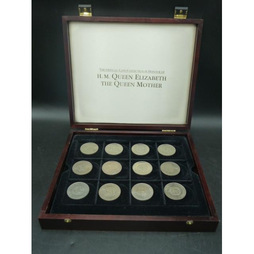 313 - Display Case with 4 Tray's containing a Selection of Victorian Pennies, Georgian Pennies, and two Tr... 