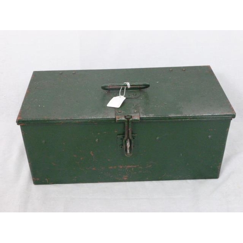 470 - Heavy Duty Metal Tool Box complete with Contents