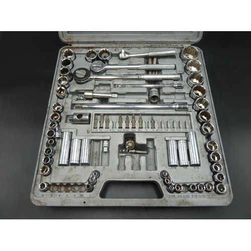 475 - Tool Case and Contents