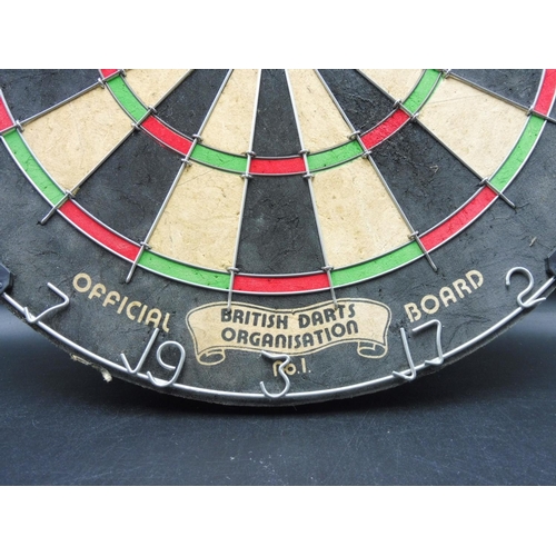 85 - Professional PDC Dart Board Signed To The Back Dennis Prietley,A Johnson,Raymond Van Barneveld,Phil ... 