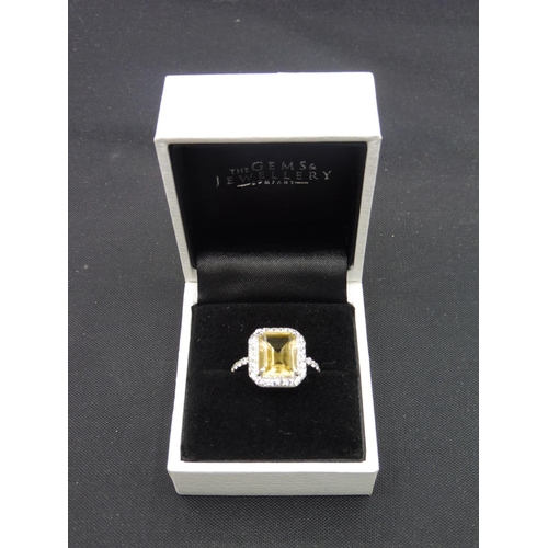 277 - Hallmarked Birmingham Silver 925 Citrine stone ring in presentation box (size M)