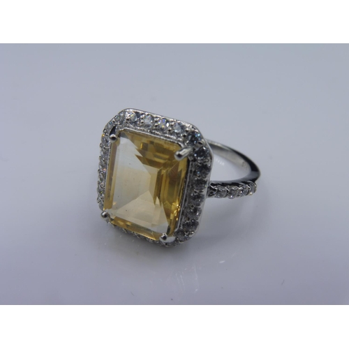 277 - Hallmarked Birmingham Silver 925 Citrine stone ring in presentation box (size M)