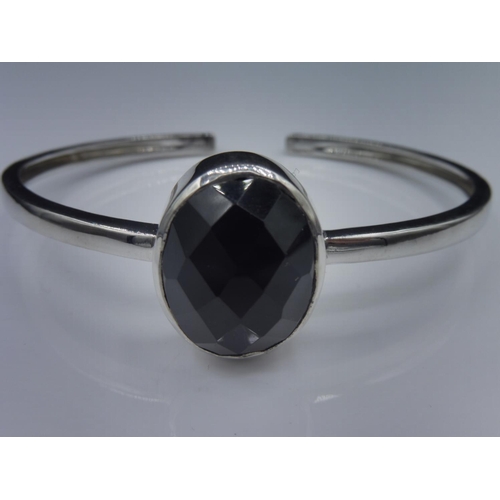 269 - Hallmarked Birmingham Silver 925 bangle with large Black stone in presentation box