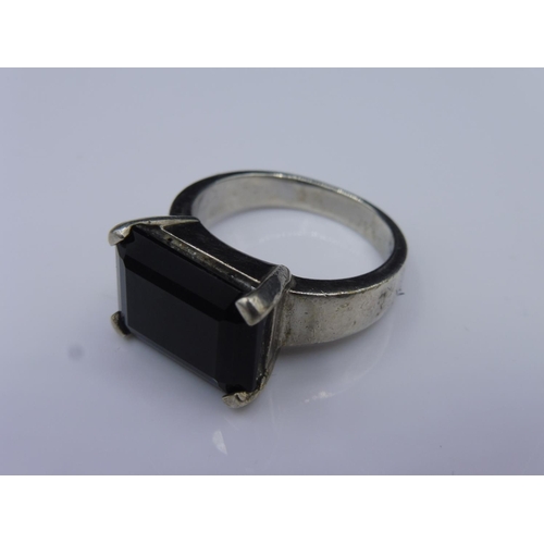 350 - Silver 925 and Black Stoned Ring (Size N)