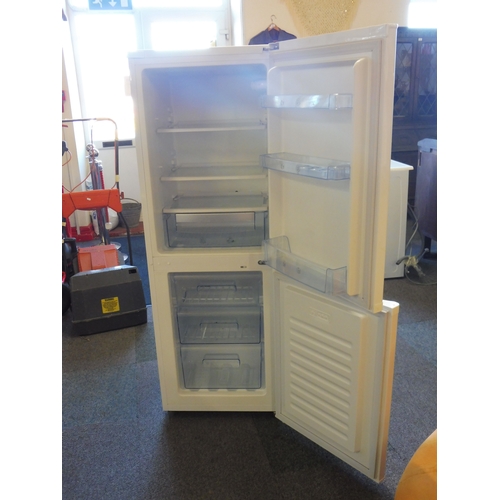 415 - LEC Fridge Freezer H60x D23 xW22