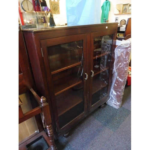 451 - A Vintage Glazed Book Case