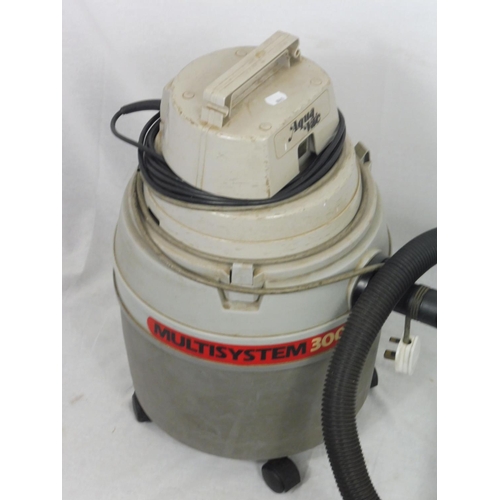 491 - Aqua Vac Multi System 3000 Vacuum Cleaner (Working)